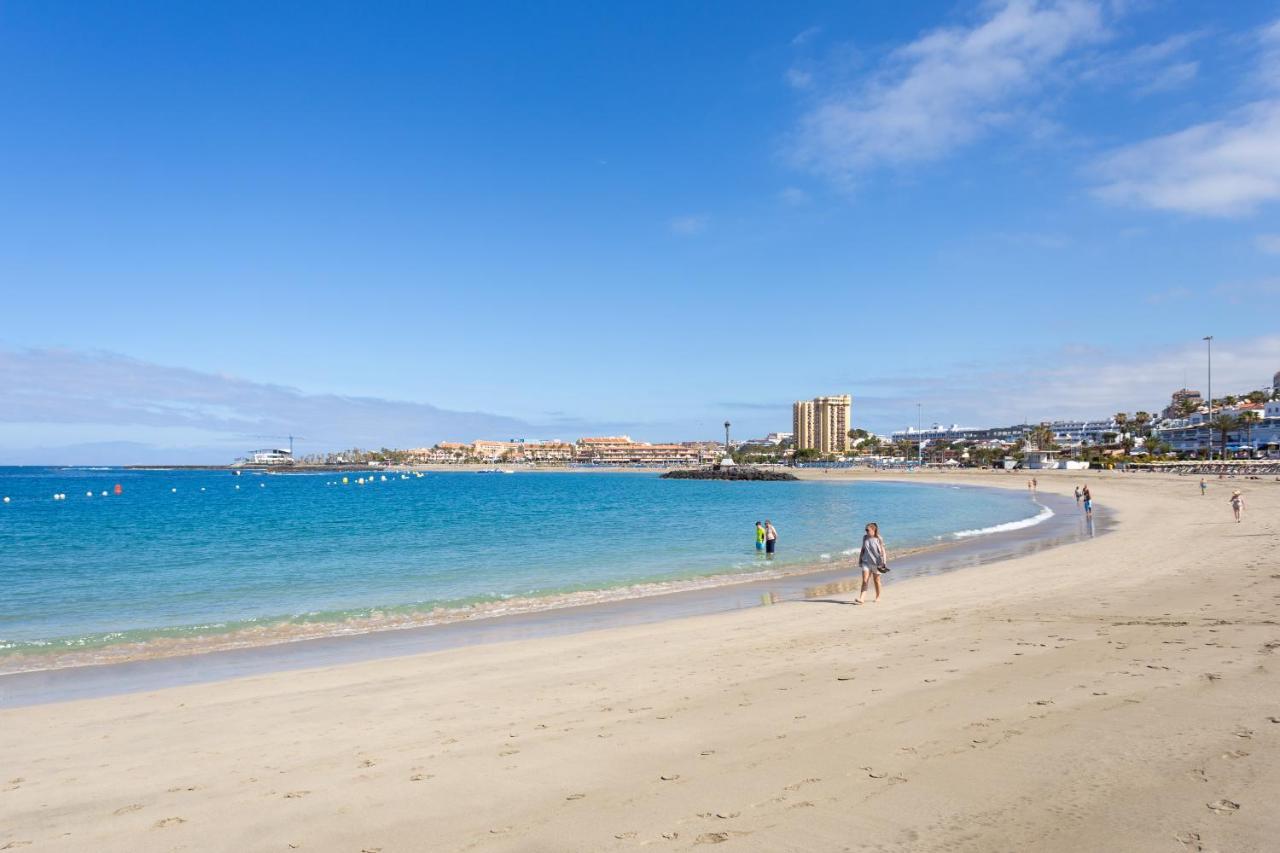 Home2Book Triplex Disco Beach Las Americas, Terrace 아로나 외부 사진