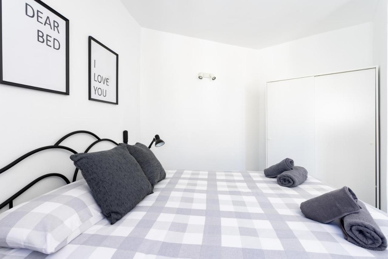 Home2Book Triplex Disco Beach Las Americas, Terrace 아로나 외부 사진