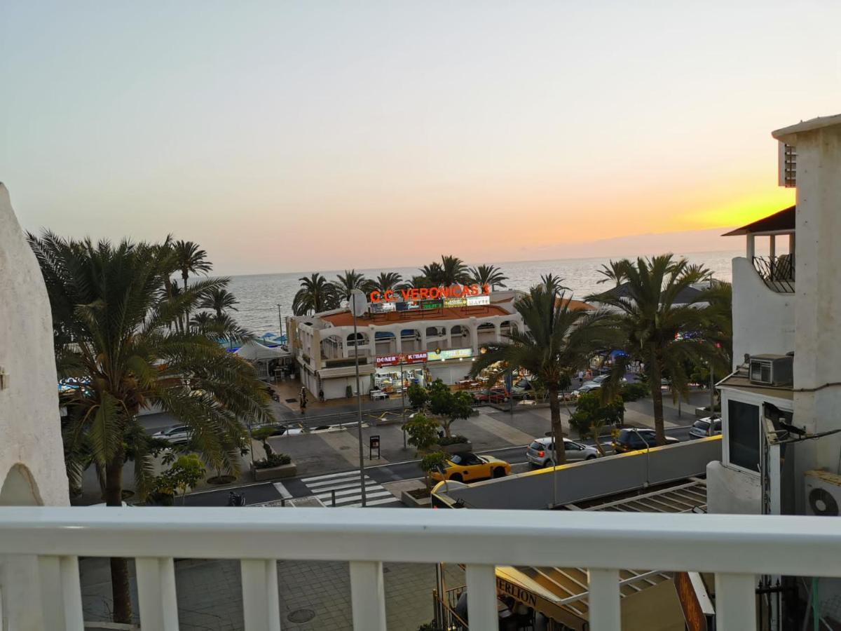 Home2Book Triplex Disco Beach Las Americas, Terrace 아로나 외부 사진