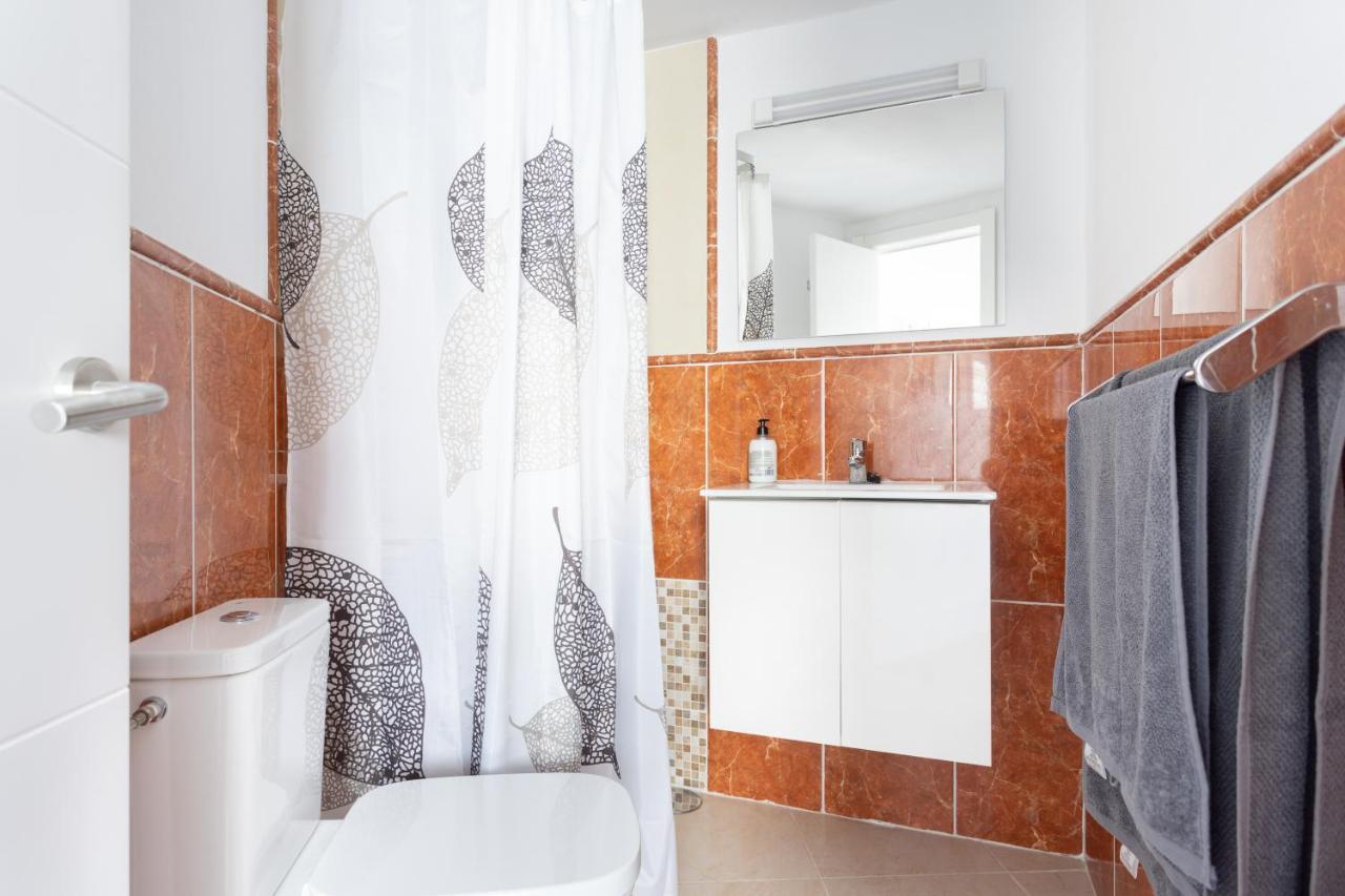 Home2Book Triplex Disco Beach Las Americas, Terrace 아로나 외부 사진