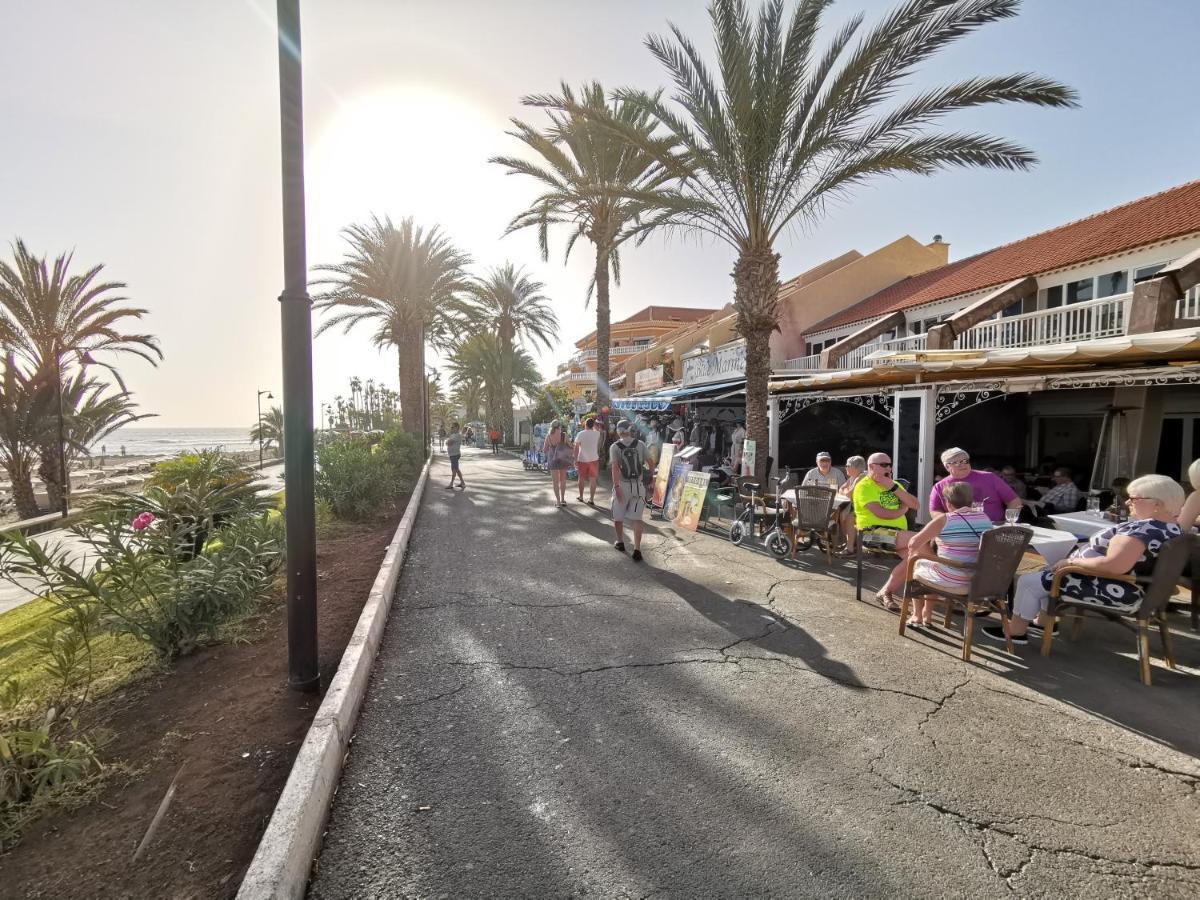 Home2Book Triplex Disco Beach Las Americas, Terrace 아로나 외부 사진