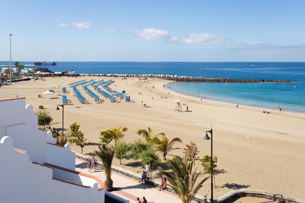 Home2Book Triplex Disco Beach Las Americas, Terrace 아로나 외부 사진